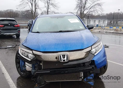 2021 Honda Hr-V Awd Sport z USA, uszkodzony, nr VIN 3CZRU6H12MM728640